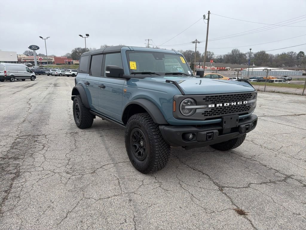 Used 2022 Ford Bronco Badlands image 4