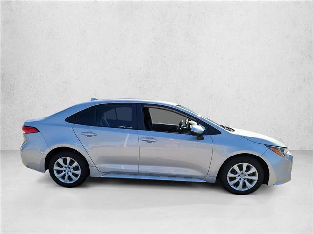 Used 2023 Toyota Corolla LE FWD image 4