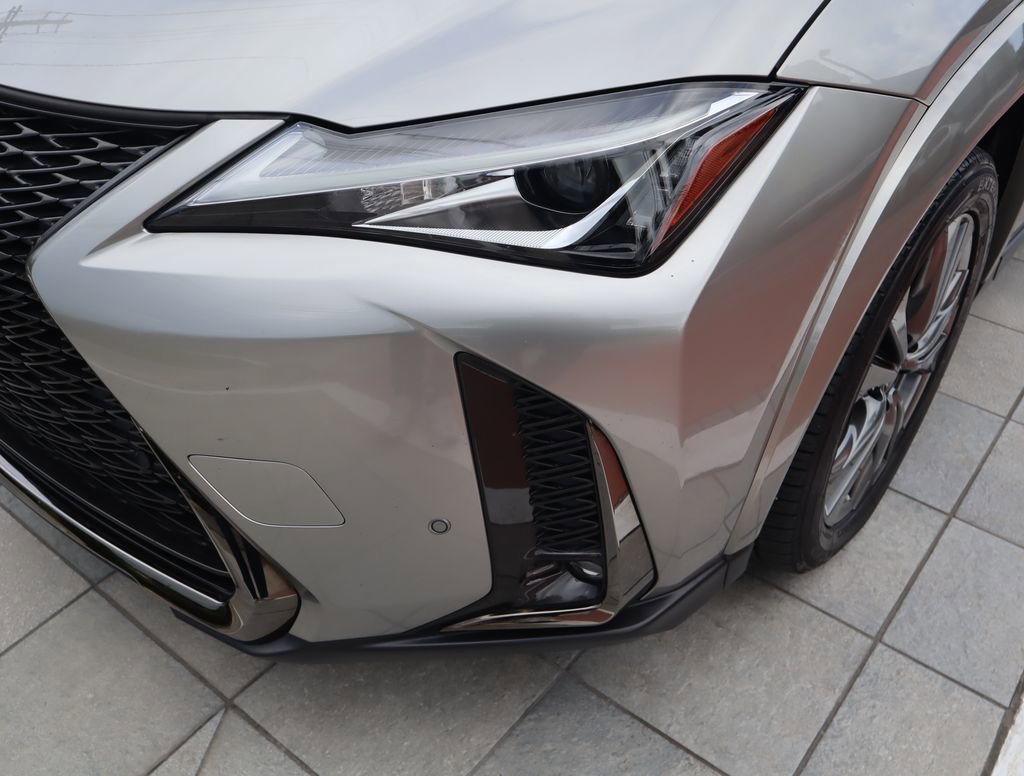 Used 2022 Lexus UX 200 F Sport FWD image 15