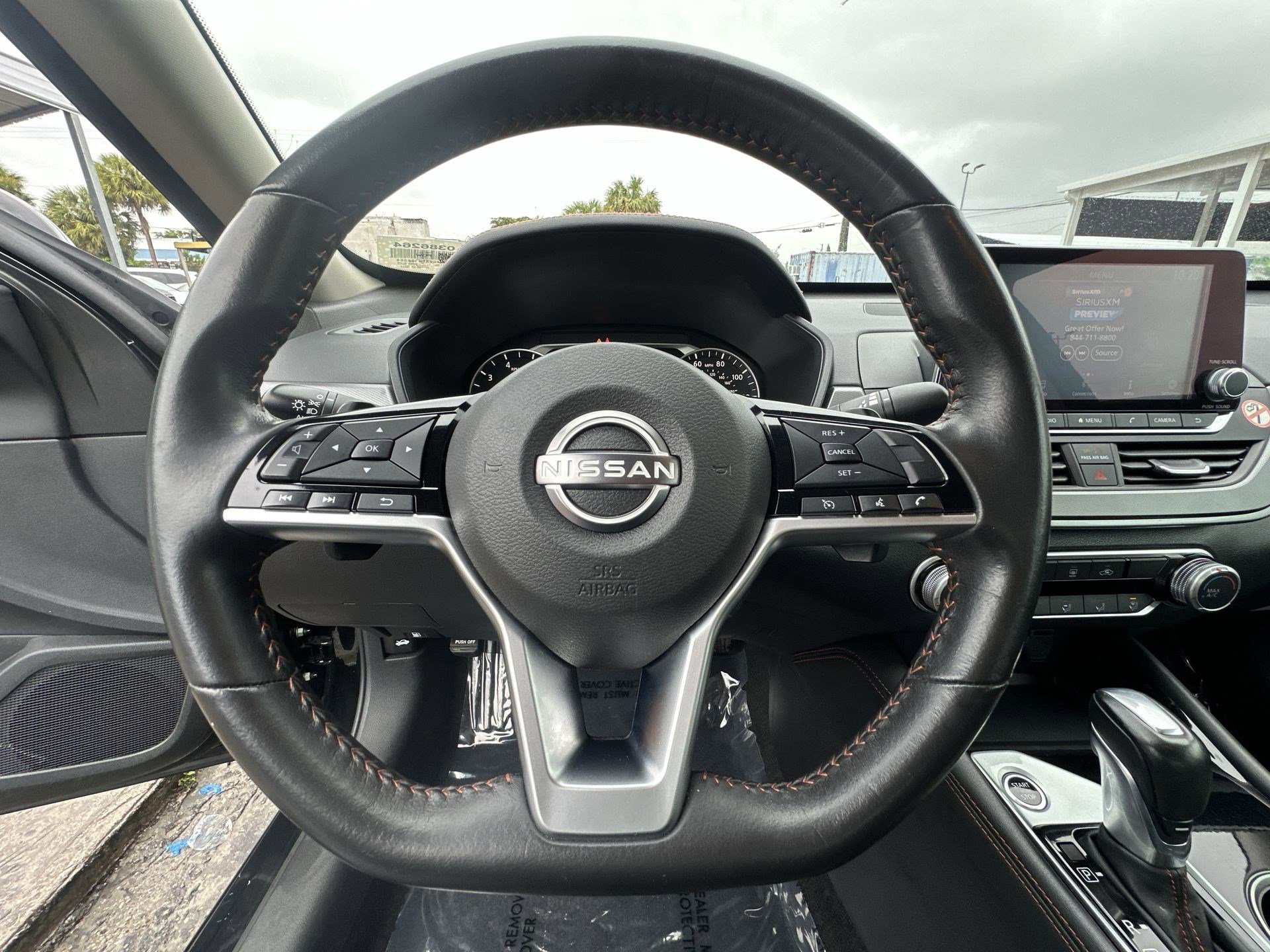 Used 2024 Nissan Altima 2.5 SR image 11