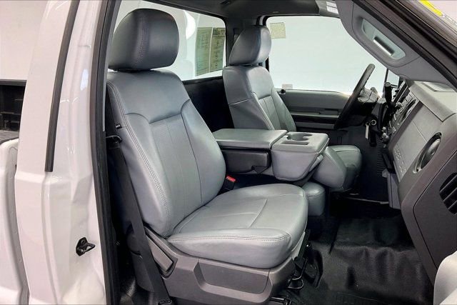 Used 2015 Ford F250 XL w/ XL Value Package image 6