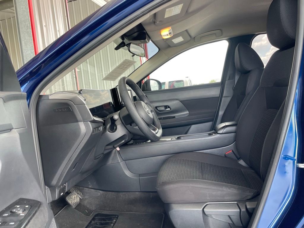 Certified 2025 Nissan Kicks S FWD image 10