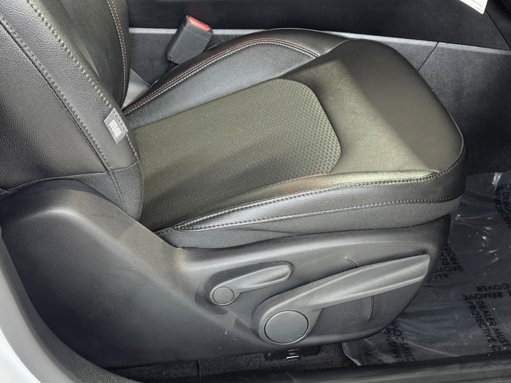 Used 2024 Jeep Compass Trailhawk image 13