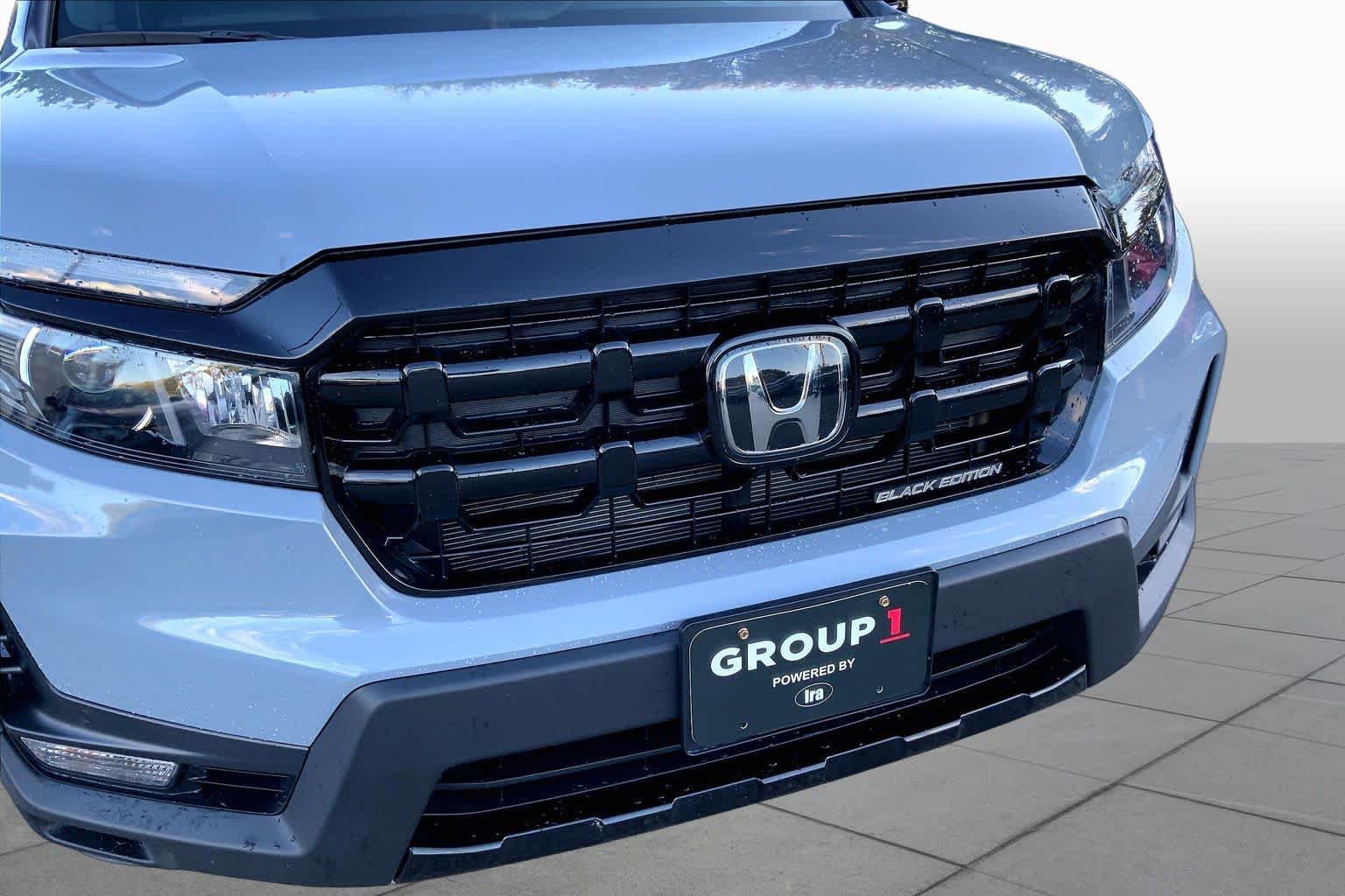 Certified 2025 Honda Ridgeline Black Edition image 32