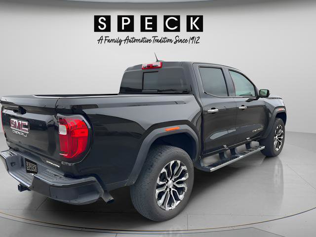 Used 2024 GMC Canyon Denali AWD/4WD image 8