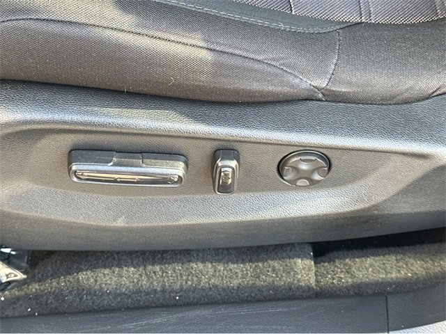 Used 2020 Honda CR-V EX image 25