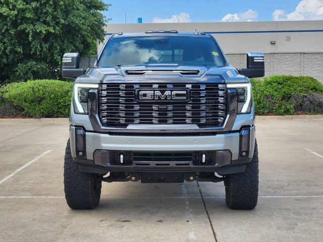 Used 2024 GMC Sierra 2500 Denali Ultimate image 2
