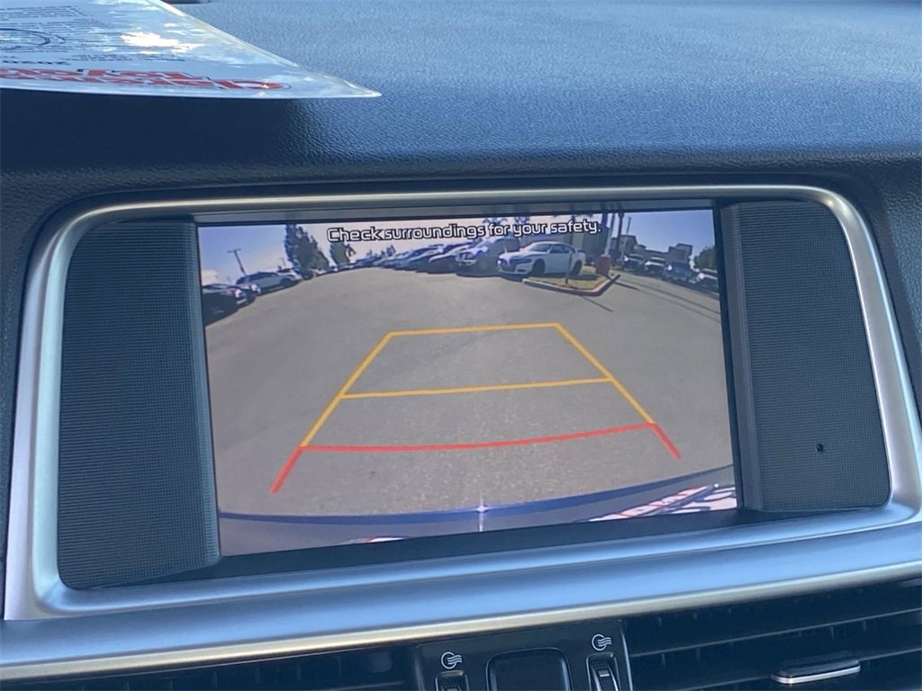 Used 2020 Kia Optima S image 27