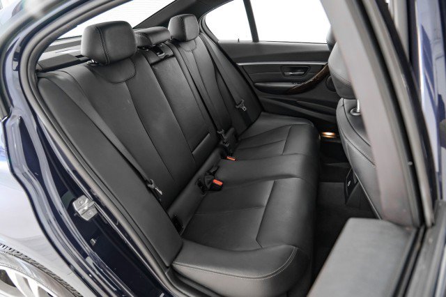 Used 2016 BMW 328i Sedan RWD image 34