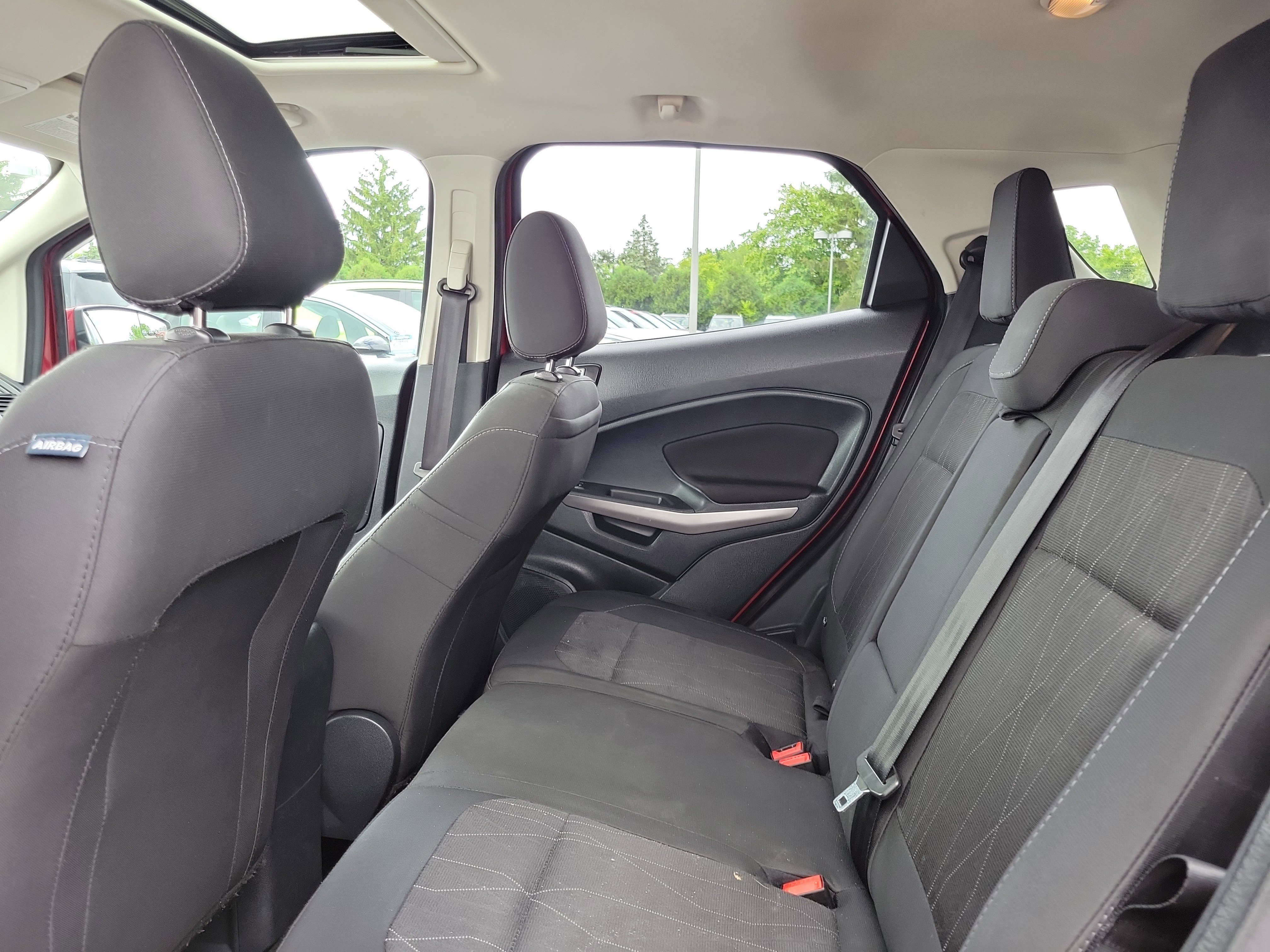 Used 2021 Ford EcoSport SE FWD image 22