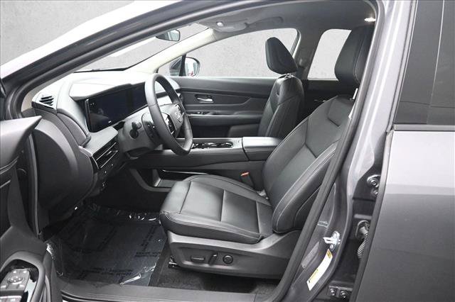 Used 2025 Nissan Murano SV AWD/4WD image 9