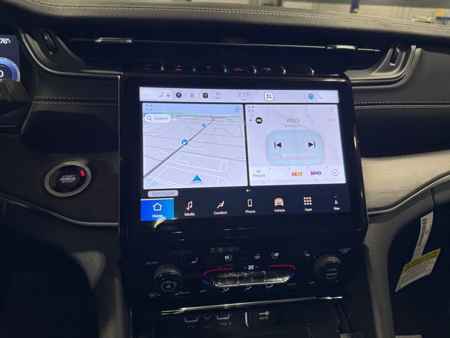 New 2025 Jeep Grand Cherokee Limited w/ Luxury Tech Group II image 19