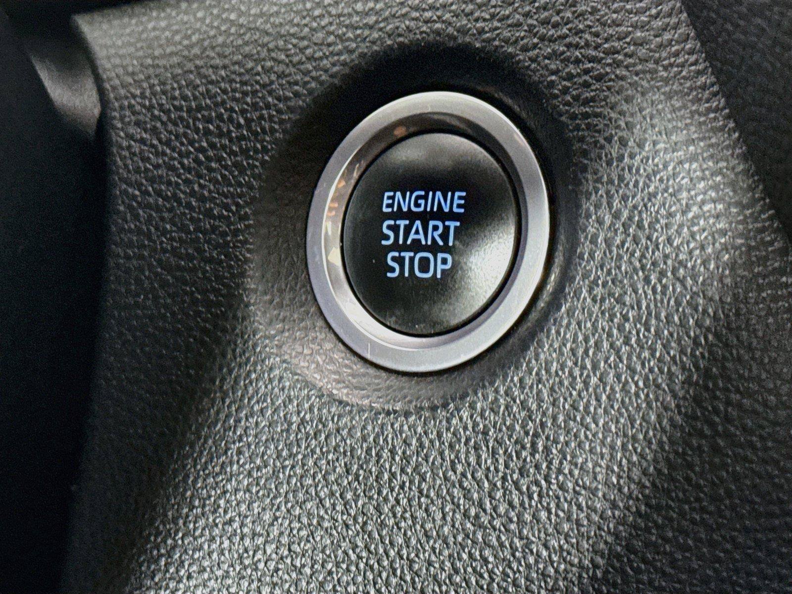 Certified 2022 Toyota Corolla XSE FWD image 21