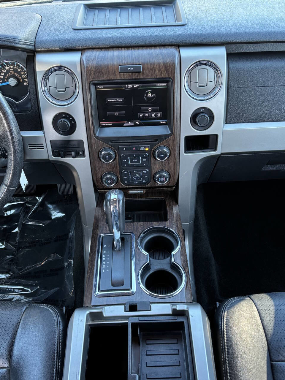 Used 2013 Ford F150 Lariat w/ Mid Equipment Group image 24