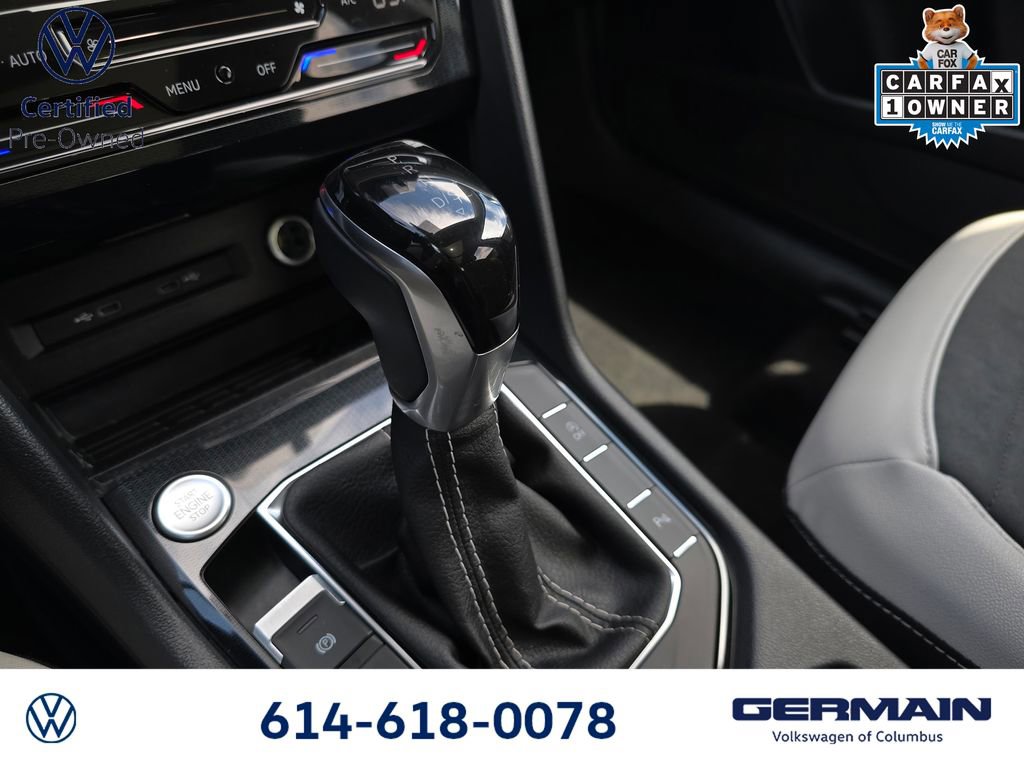 Used 2025 Volkswagen Taos SE w/ Panoramic Sunroof Package FWD image 25