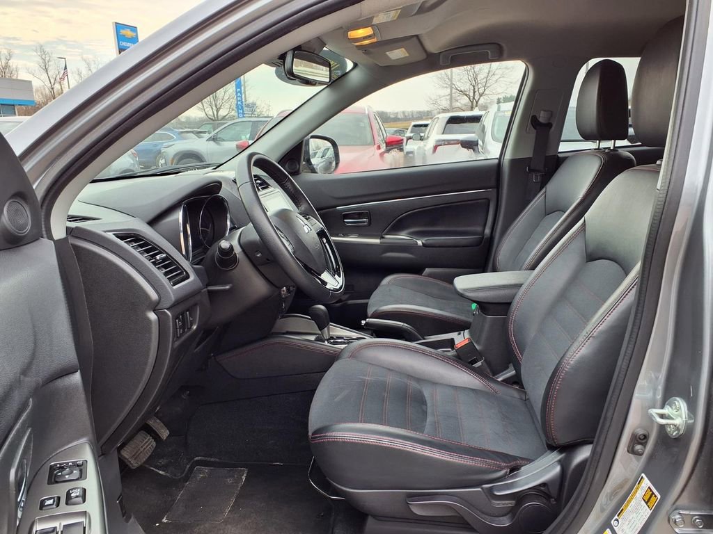 Used 2024 Mitsubishi Outlander Sport SE image 20