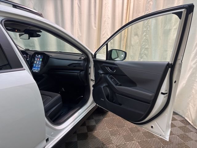 Certified 2025 Subaru Crosstrek 2.5i Limited w/ Crosstrek Mirror Package image 36