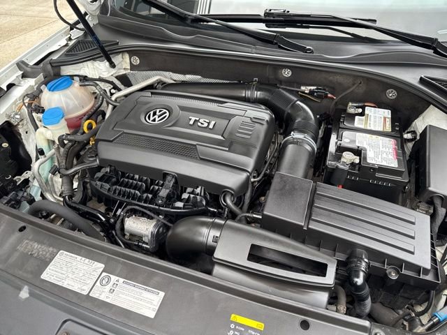 Used 2017 Volkswagen Passat 1.8T SE FWD image 27