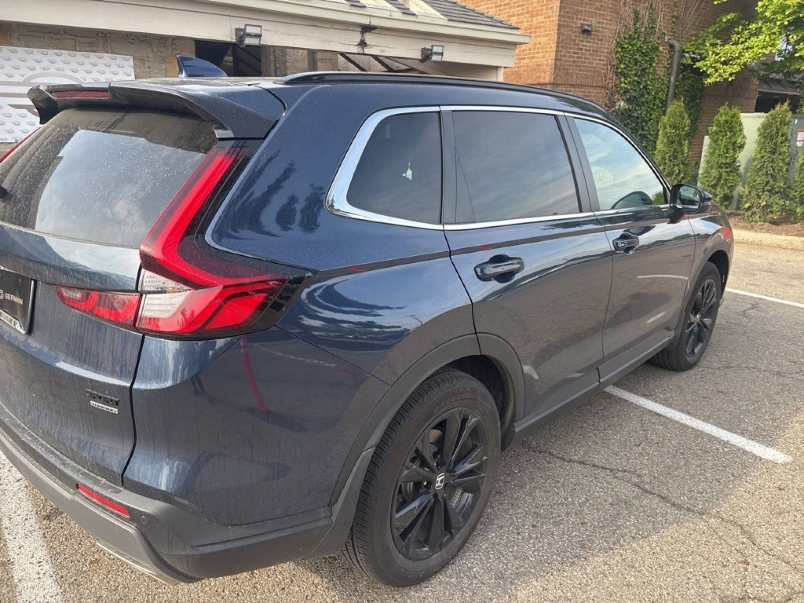 Used 2025 Honda CR-V Sport Touring image 11
