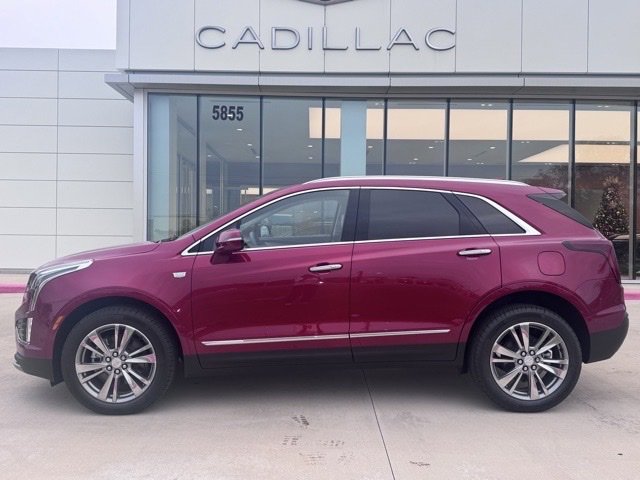 New 2025 Cadillac XT5 Premium Luxury w/ Technology Package image 2