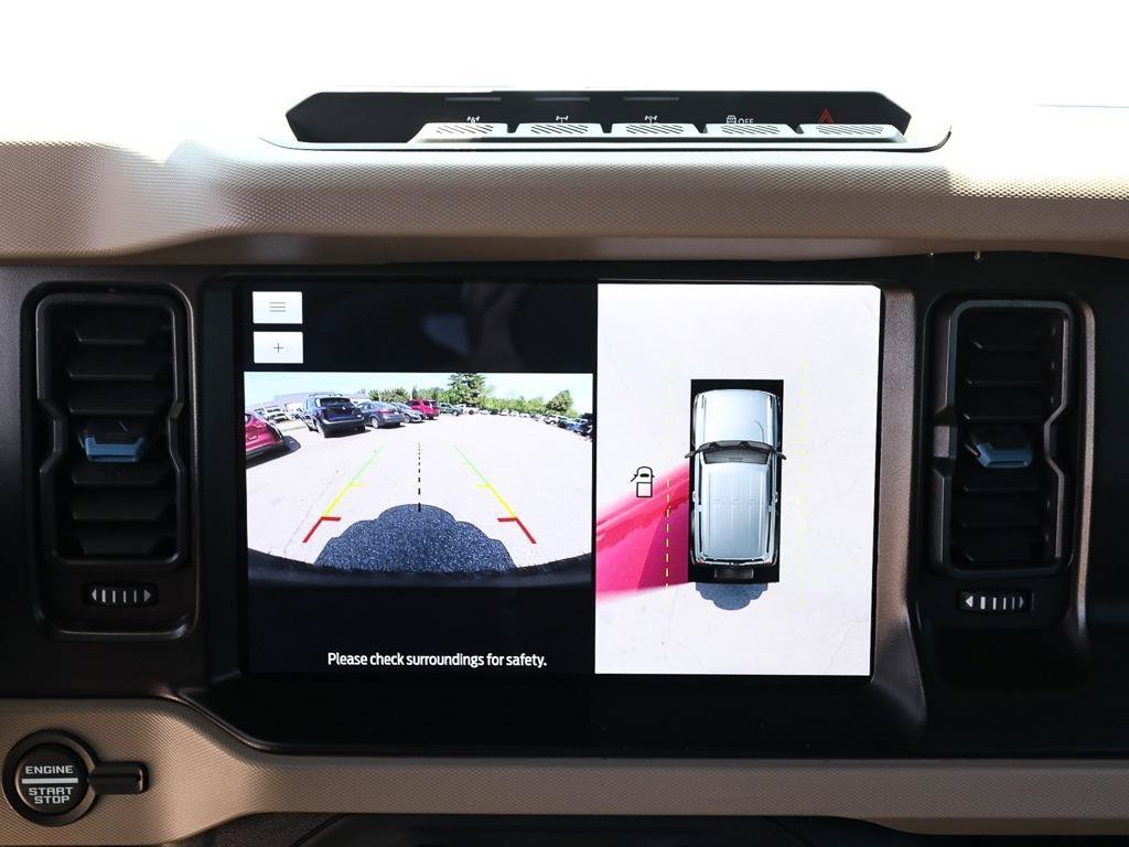 Used 2022 Ford Bronco Wildtrak AWD/4WD image 17