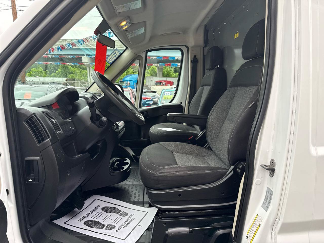 Used 2017 RAM ProMaster 2500 FWD image 11