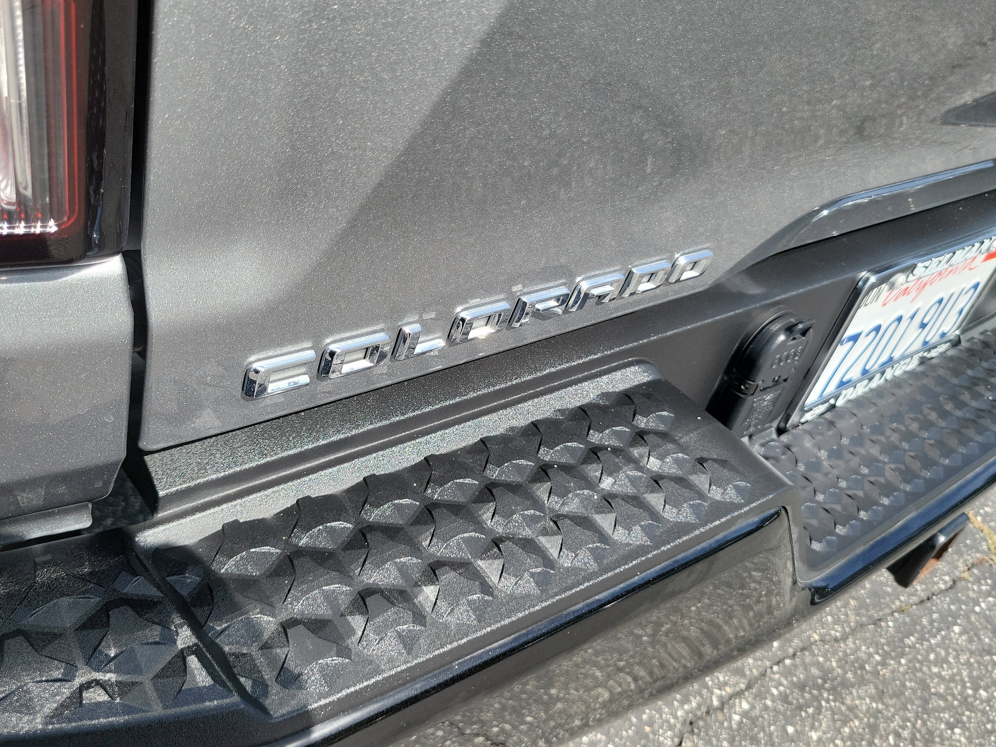 Used 2023 Chevrolet Colorado Trail Boss w/ Advanced Trailering Package AWD/4WD image 26