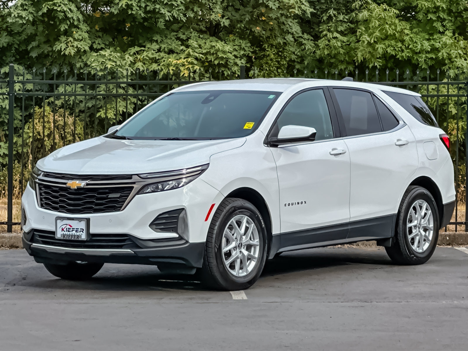 Used 2024 Chevrolet Equinox LT AWD/4WD image 8
