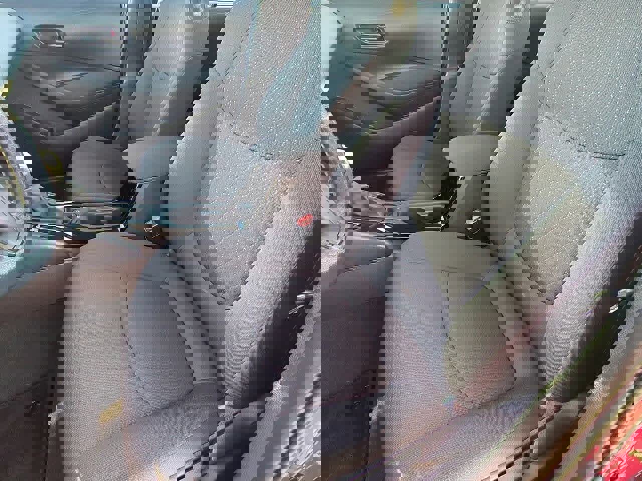 Used 2022 Toyota Corolla LE image 14