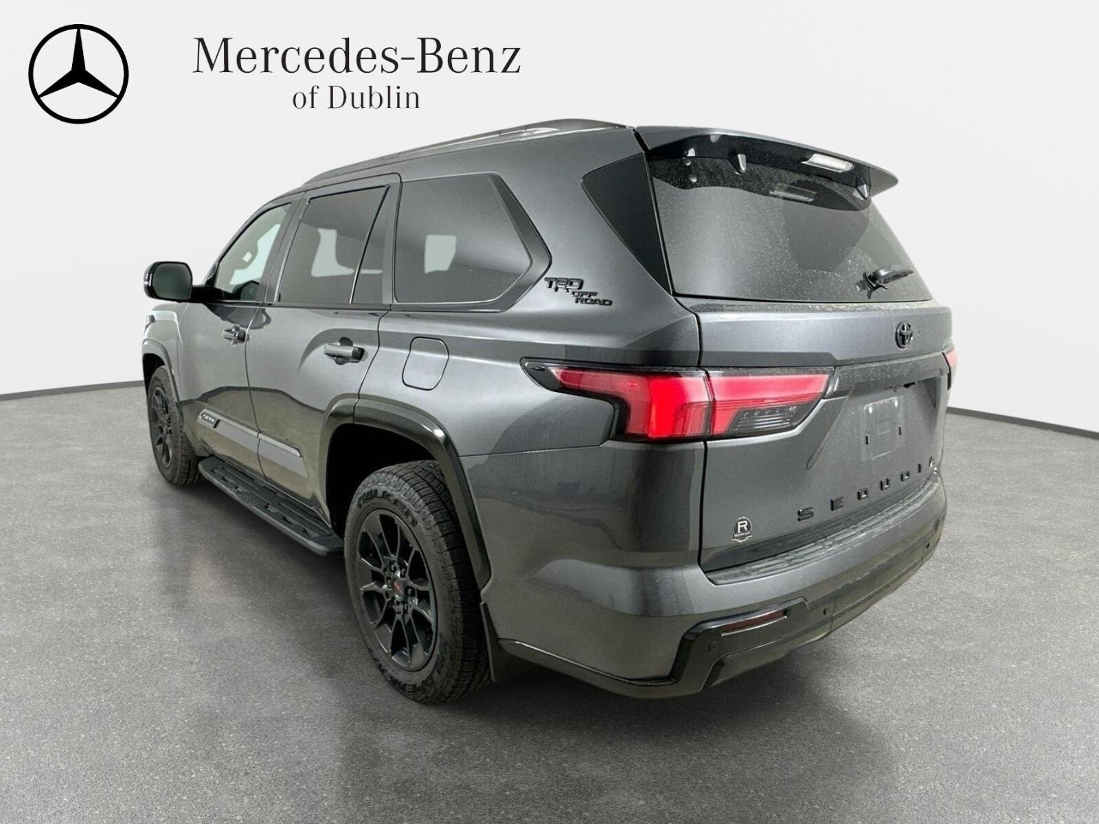 Used 2026 Toyota Sequoia Platinum w/ TRD Off-Road Package AWD/4WD image 4