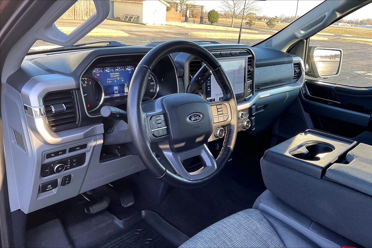 Used 2022 Ford F150 XLT w/ Equipment Group 302A High image 14