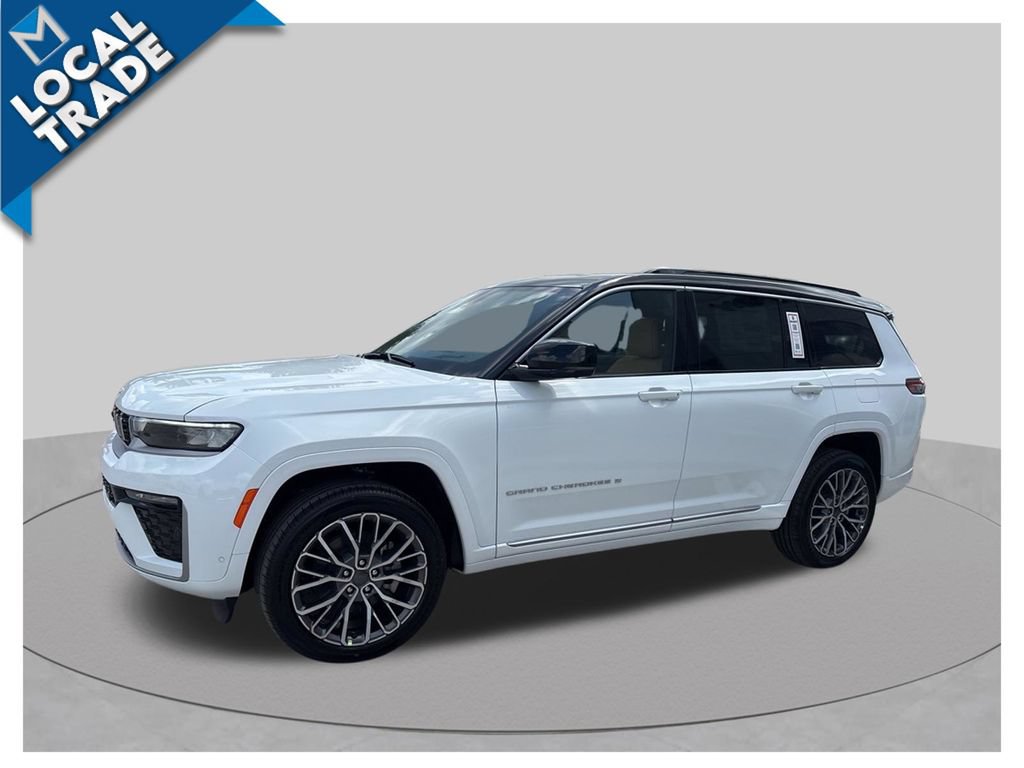 Used 2026 Jeep Grand Cherokee L Summit w/ Advanced Protech Group IV AWD/4WD image 15