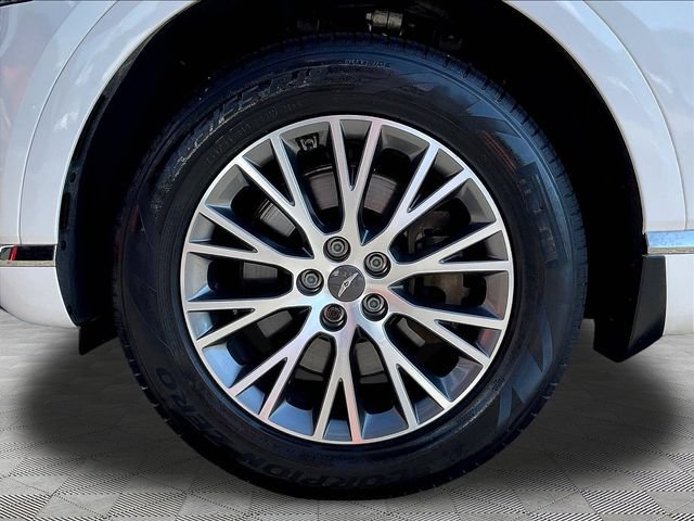 Used 2022 Genesis GV80 2.5T AWD/4WD image 36