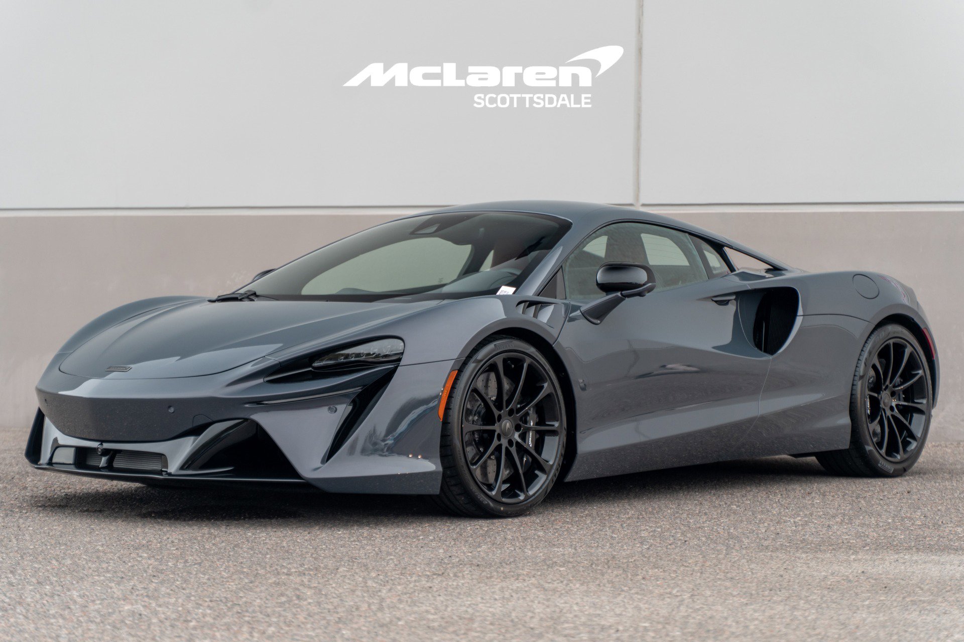 New 2026 McLaren Artura image 3