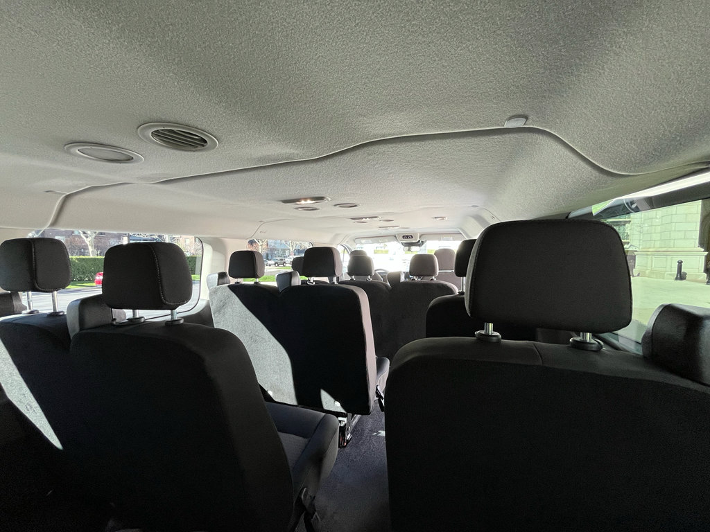 Used 2023 Ford Transit 350 XL image 32