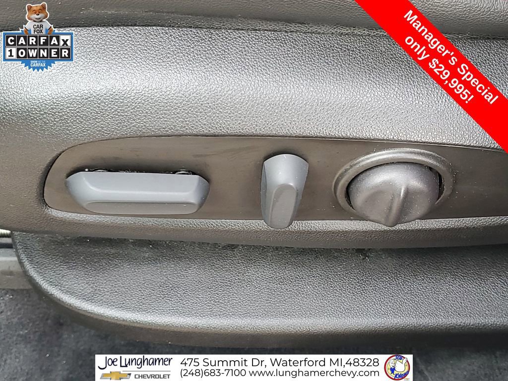 Certified 2023 Chevrolet Traverse RS FWD image 36