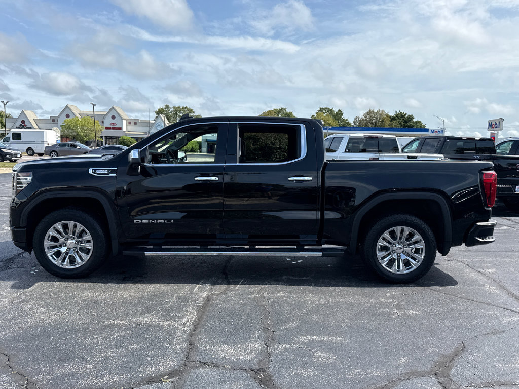 Certified 2025 GMC Sierra 1500 Denali AWD/4WD image 11