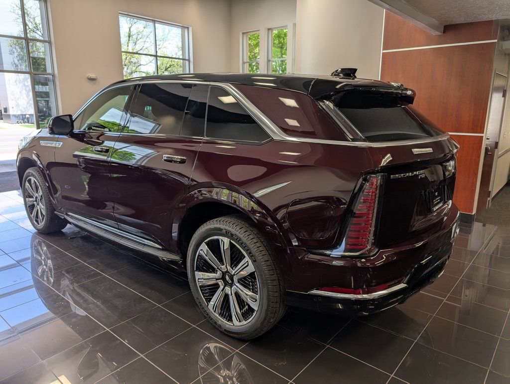 New 2025 Cadillac Escalade IQ Luxury 1 AWD/4WD image 5