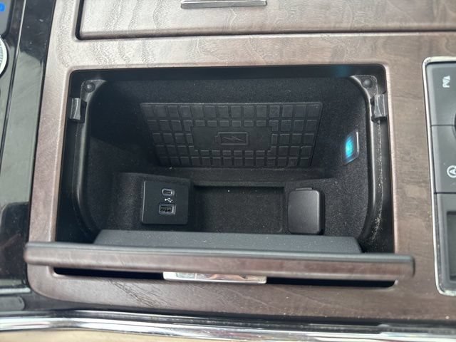 Used 2020 Lincoln Navigator Reserve AWD/4WD image 28