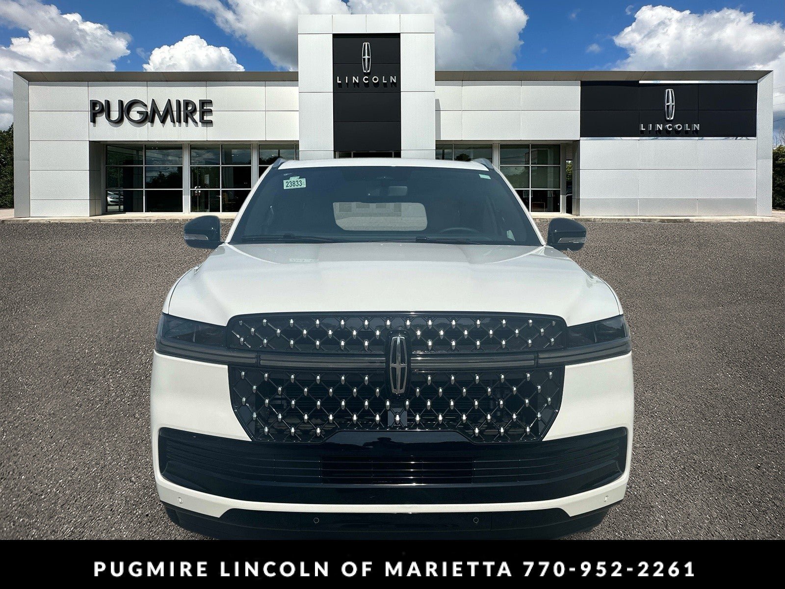 New 2027 Lincoln Navigator L Black Label AWD/4WD image 2