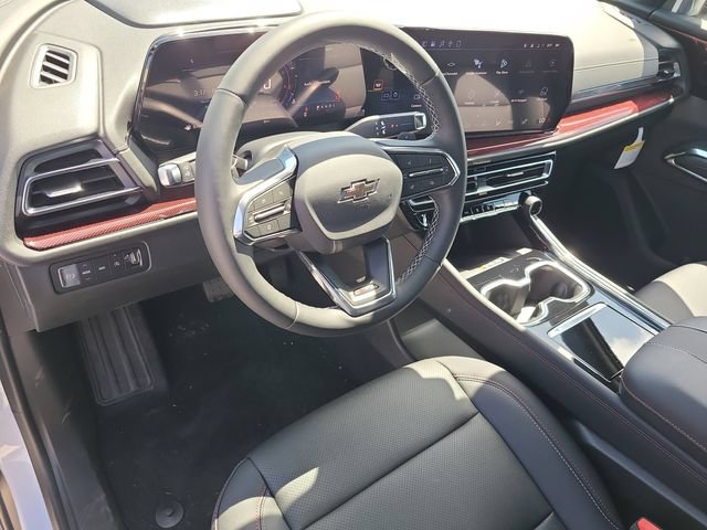 New 2026 Chevrolet Traverse Z71 w/ Driver Confidence Package AWD/4WD image 17