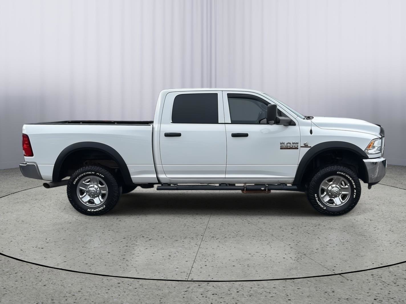 Used 2018 RAM 2500 Tradesman w/ Chrome Appearance Group image 7