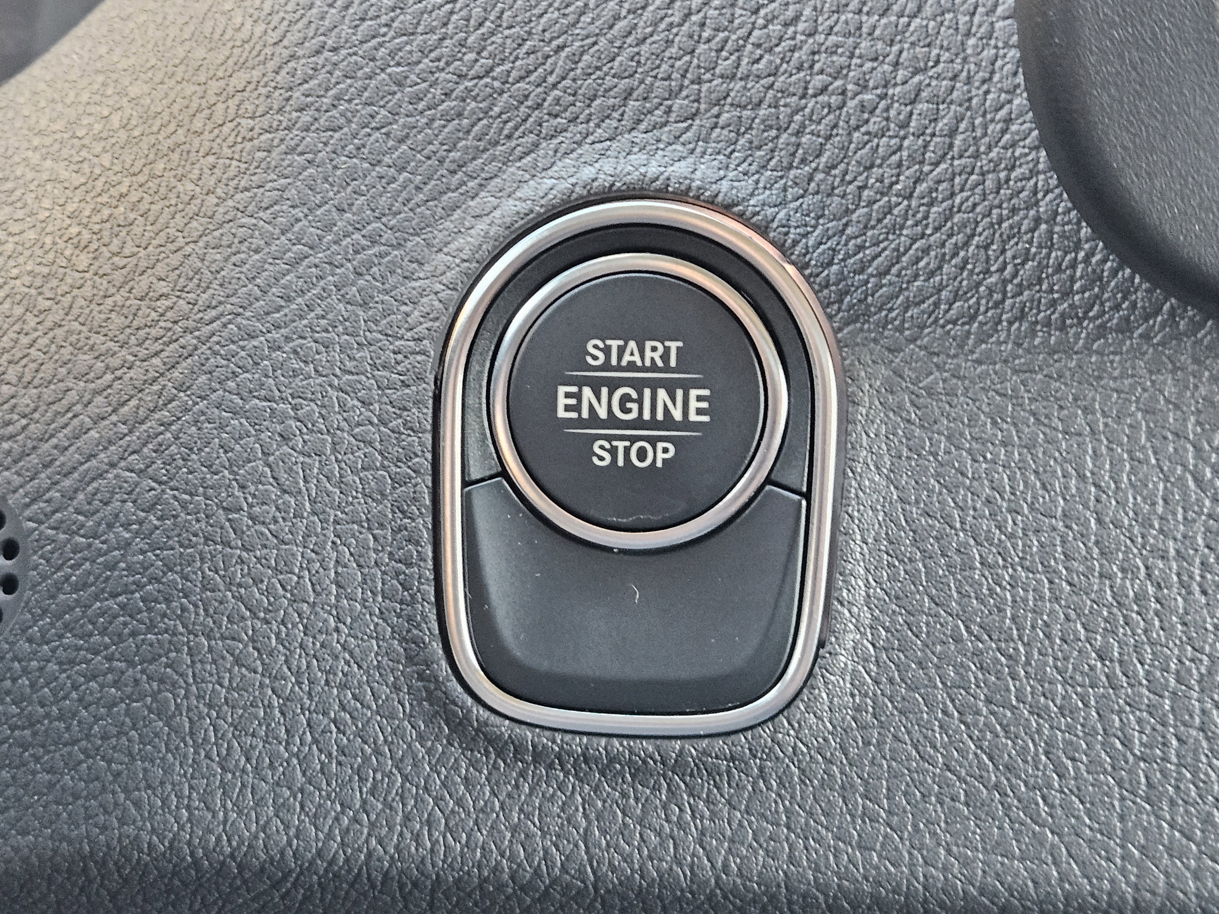 Used 2024 Mercedes-Benz Sprinter 3500 image 23