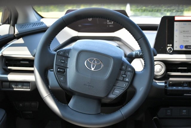 New 2026 Toyota Prius LE image 11