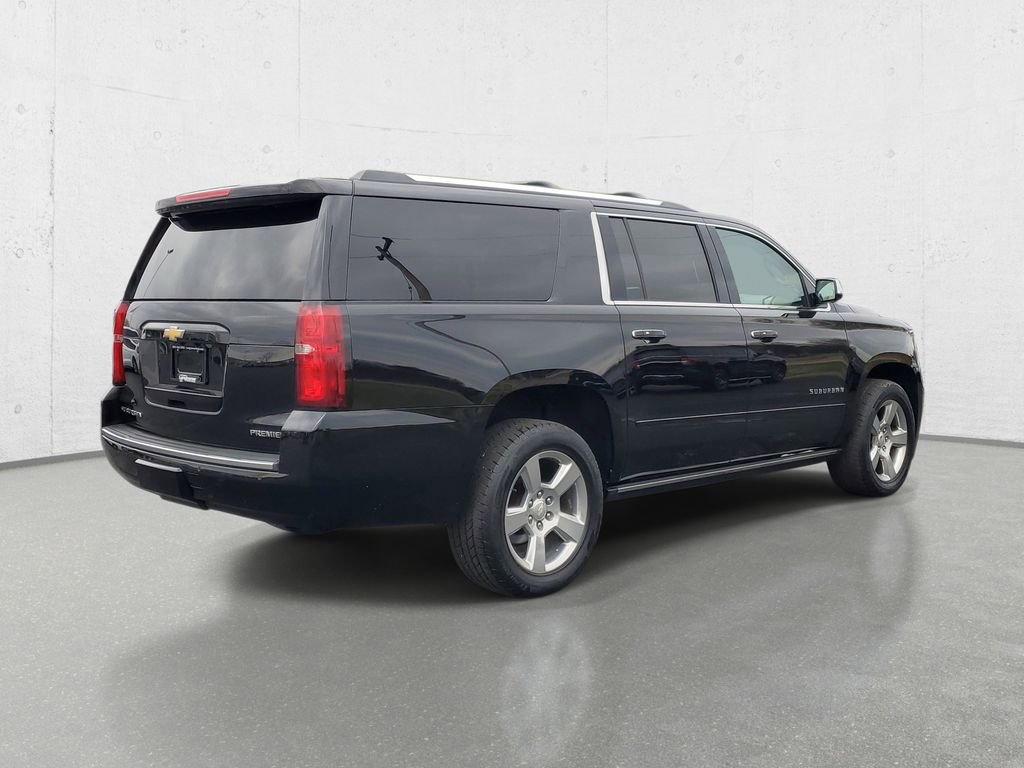 Used 2019 Chevrolet Suburban Premier image 7
