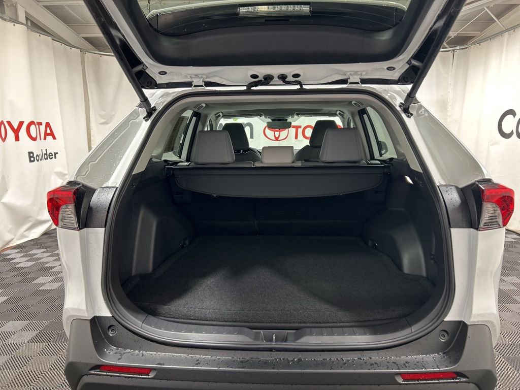 Used 2025 Toyota RAV4 XLE Premium image 14