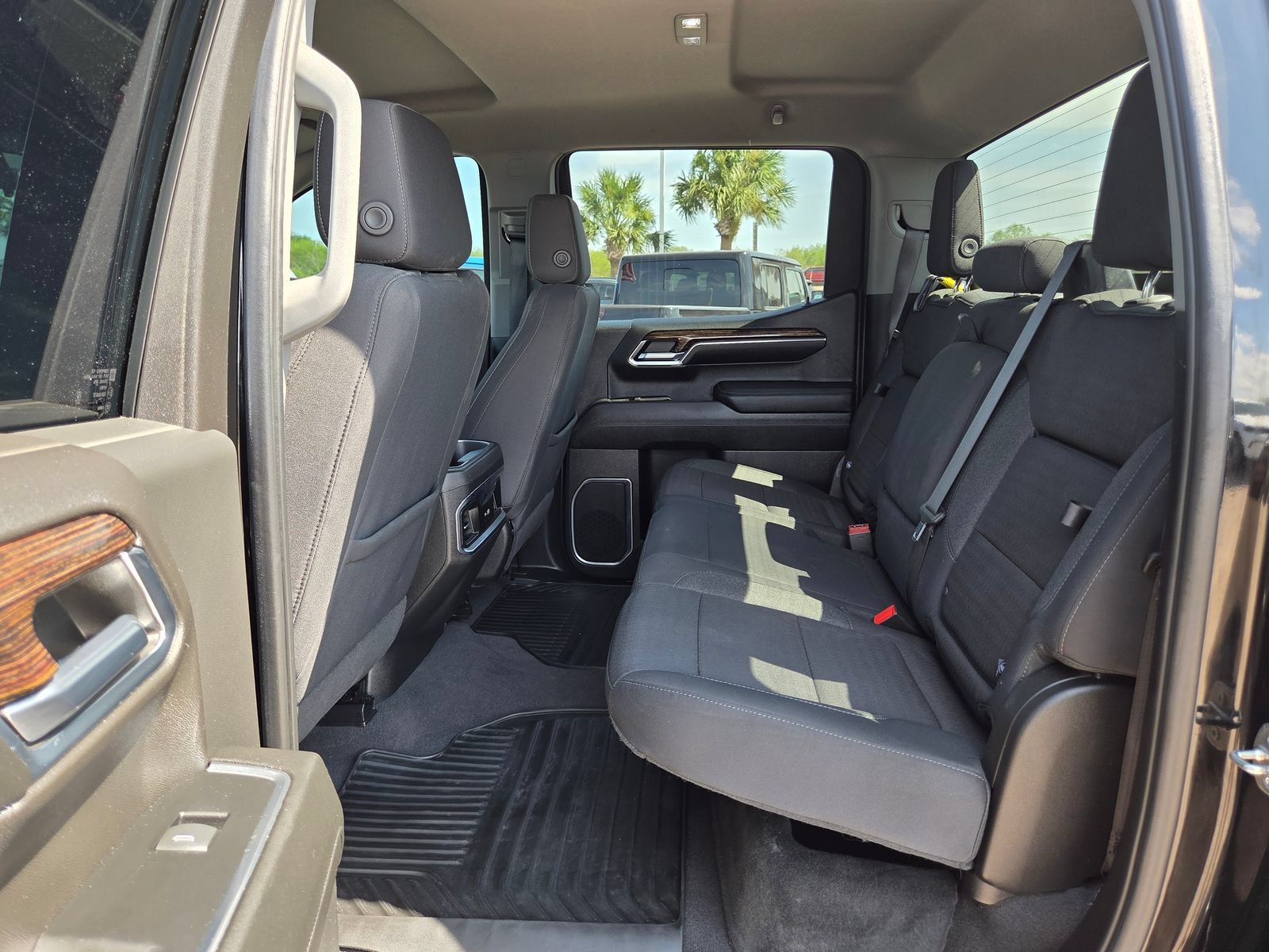 Used 2024 GMC Sierra 1500 Elevation RWD image 17