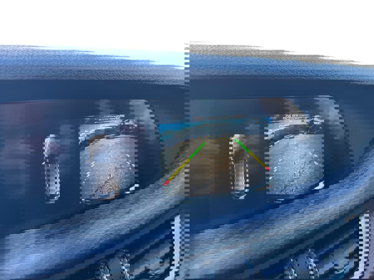 Used 2019 Alfa Romeo Stelvio w/ Nero Edizione image 13