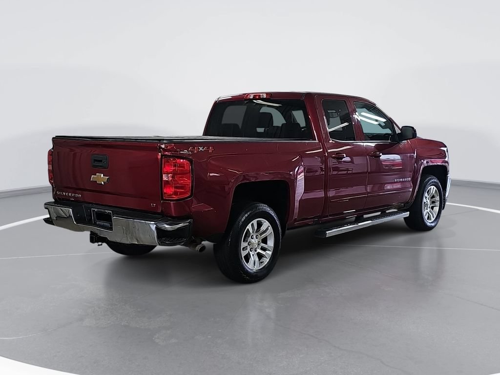 Used 2018 Chevrolet Silverado 1500 LT w/ All Star Edition AWD/4WD image 3