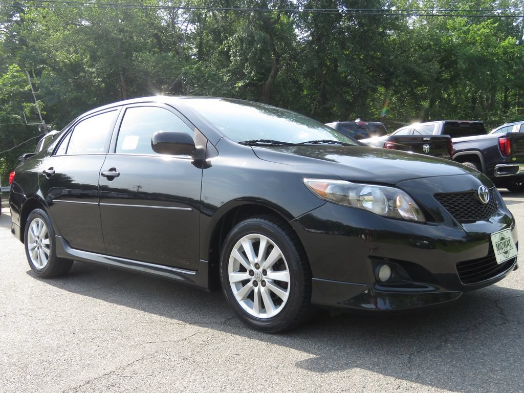 Used 2010 Toyota Corolla S FWD image 3